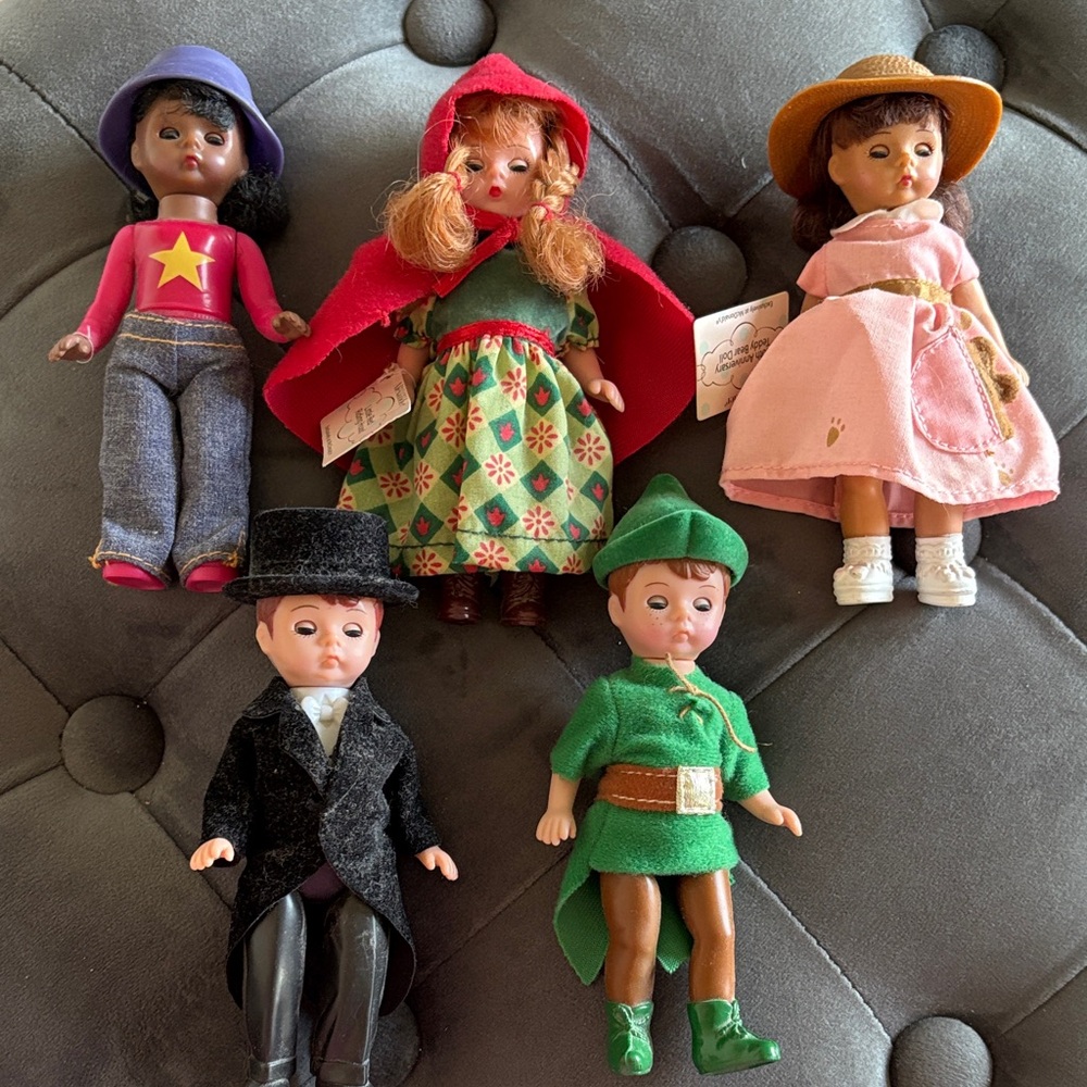 2002 McDonald’s Madame Alexander 5”Doll Set of 5 EUC